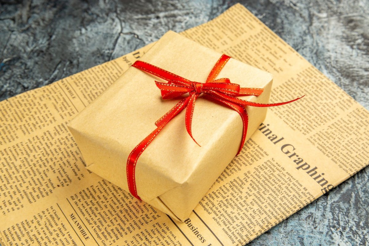 Newspaper Wrapping for Fragile Items